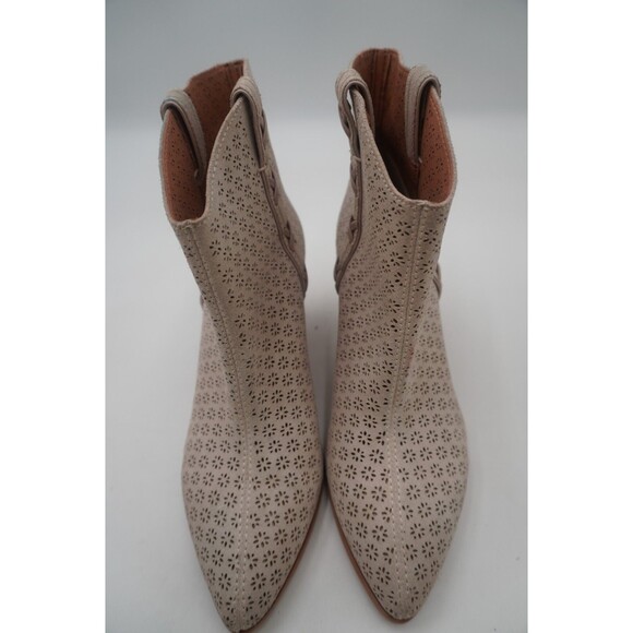 FRYE & CO Maley Perforated Ankle Boots Laser Cut Whipstitch Western Beige 7.5 - Picture 3 of 8